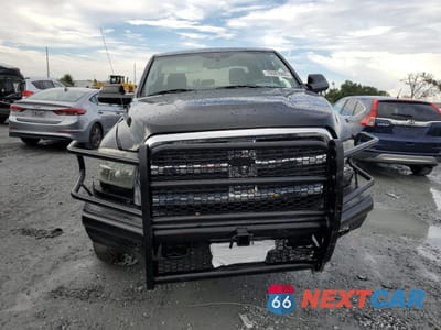 Piąte zdjęcie samochodu w środku: 2012 DODGE RAM 3500 ST VIN:3C63D3GL7CG304890 - miniatura