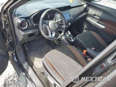 Zdjęcie 8 z 13 samochodu: 2020 NISSAN KICKS SR VIN:3N1CP5DV4LL516609 - miniatura