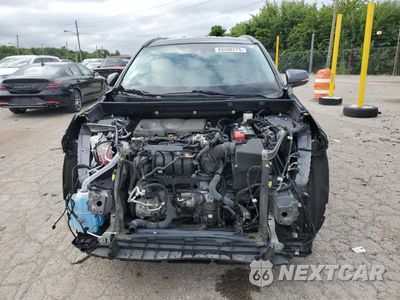 Piąte zdjęcie samochodu w środku: 2021 TOYOTA RAV4 XLE VIN:2T3W1RFV4MC100572 - miniatura