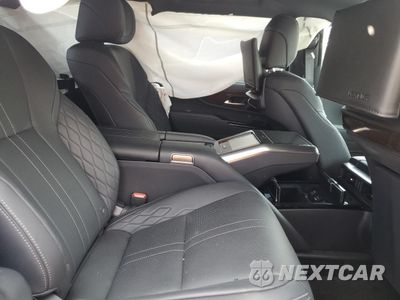 Zdjęcie 11 z 14 samochodu: 2023 LEXUS LX 600 ULTRA LUXURY VIN:JTJLBACX2P4031319 - miniatura