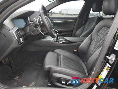 Zdjęcie 7 z 12 samochodu: 2022 BMW 530E VIN:WBA13AG07NCK61720 - miniatura