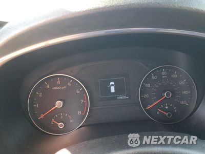 Zdjęcie 9 z 13 samochodu: 2017 KIA SPORTAGE EX VIN:KNDPNCAC5H7161506 - miniatura