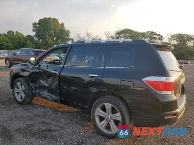 Drugie zdjęcie samochodu z przodu: 2013 TOYOTA HIGHLANDER LIMITED VIN:5TDDK3EH4DS272307 - miniatura