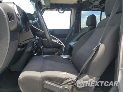 Zdjęcie 7 z 12 samochodu: 2011 JEEP WRANGLER UNLIMITED SAHARA VIN:1J4BA5H17BL572694 - miniatura