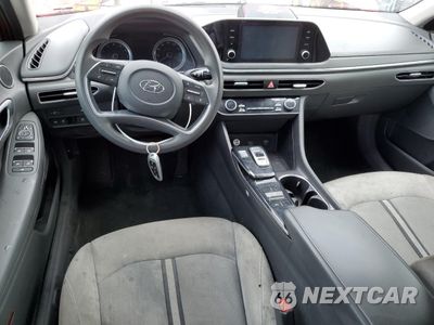 Zdjęcie 8 z 14 samochodu: 2021 HYUNDAI SONATA SEL VIN:5NPEL4JA2MH085203 - miniatura