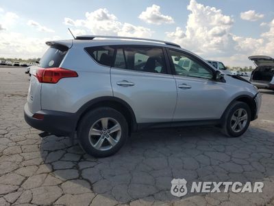Trzecie zdjęcie samochodu z tyłu: 2015 TOYOTA RAV4 XLE VIN:JTMRFREV3FJ028697 - miniatura