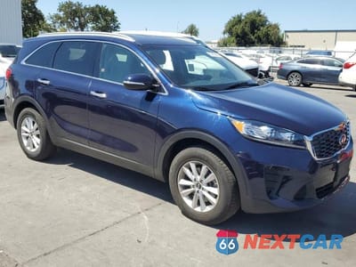 Czwarte zdjęcie samochodu z boku: 2020 KIA SORENTO L VIN:5XYPG4A36LG708410 - miniatura