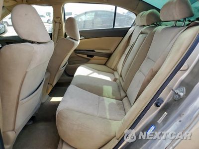 Zdjęcie 10 z 13 samochodu: 2008 HONDA ACCORD LXP VIN:JHMCP26498C037135 - miniatura