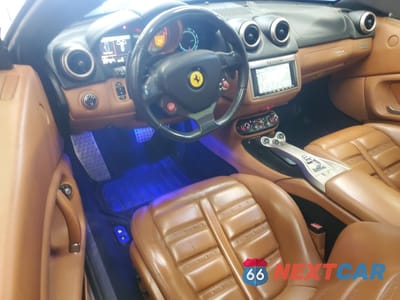 Zdjęcie 8 z 12 samochodu: 2011 FERRARI CALIFORNIA VIN:ZFF65LJA8B0177954 - miniatura