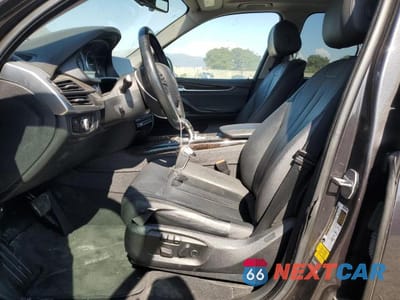 Zdjęcie 7 z 14 samochodu: 2016 BMW X5 XDR40E VIN:5UXKT0C50G0S75044 - miniatura