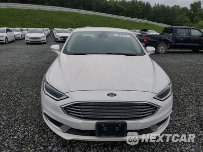 Piąte zdjęcie samochodu w środku: 2018 FORD FUSION SE HYBRID VIN:3FA6P0LU1JR118828 - miniatura