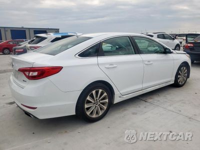 Trzecie zdjęcie samochodu z tyłu: 2017 HYUNDAI SONATA SPORT VIN:5NPE34AF5HH477982 - miniatura