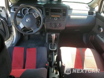 Zdjęcie 8 z 12 samochodu: 2011 NISSAN VERSA S VIN:3N1BC1AP4BL397190 - miniatura
