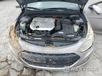 Zdjęcie 11 z 14 samochodu: 2011 HYUNDAI SONATA HYBRID VIN:KMHEC4A43BA004011 - miniatura
