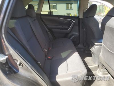 Zdjęcie 11 z 13 samochodu: 2023 TOYOTA RAV4 LE VIN:JTMK1RFV1PD096351 - miniatura