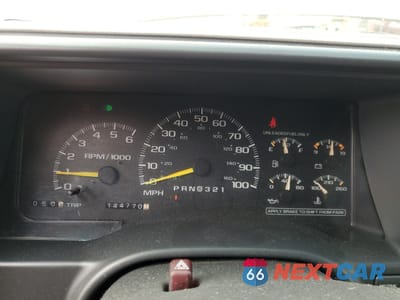 Zdjęcie 9 z 13 samochodu: 1999 CHEVROLET TAHOE K1500 VIN:1GNEK13RXXJ430856 - miniatura