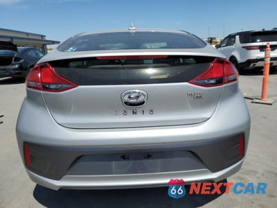Zdjęcie 6 z 13 samochodu: 2020 HYUNDAI IONIQ BLUE VIN:KMHC65LC3LU243132 - miniatura