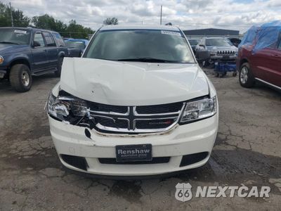 Piąte zdjęcie samochodu w środku: 2018 DODGE JOURNEY SE VIN:3C4PDCABXJT182928 - miniatura