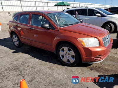 Czwarte zdjęcie samochodu z boku: 2007 DODGE CALIBER SXT VIN:1B3HB48B37D374438 - miniatura