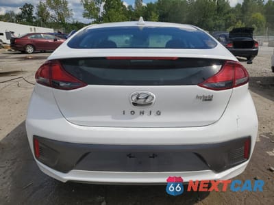 Zdjęcie 6 z 15 samochodu: 2021 HYUNDAI IONIQ BLUE VIN:KMHC65LCXMU258082 - miniatura