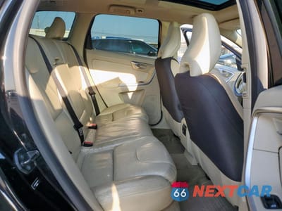Zdjęcie 11 z 15 samochodu: 2010 VOLVO XC60 T6 VIN:YV4992DZ8A2061522 - miniatura