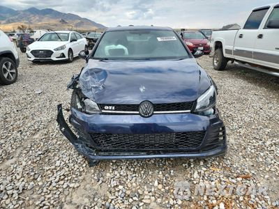 Piąte zdjęcie samochodu w środku: 2016 VOLKSWAGEN GTI S/SE VIN:3VW5T7AU2GM041323 - miniatura