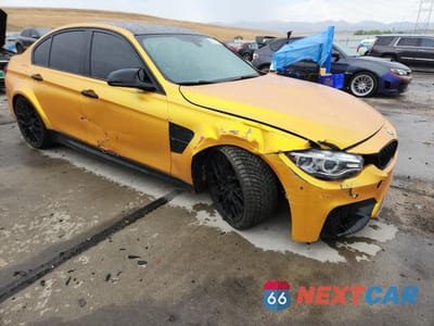 Czwarte zdjęcie samochodu z boku: 2017 BMW M3 VIN:WBS8M9C51H5G83887 - miniatura