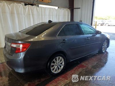 Trzecie zdjęcie samochodu z tyłu: 2014 TOYOTA CAMRY L VIN:4T1BF1FKXEU422164 - miniatura