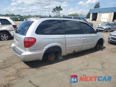 Trzecie zdjęcie samochodu z tyłu: 2005 DODGE GRAND CARAVAN SXT VIN:2D4GP44L35R230010 - miniatura