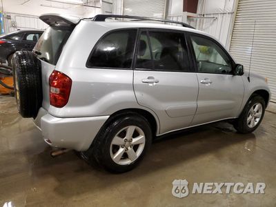 Trzecie zdjęcie samochodu z tyłu: 2004 TOYOTA RAV4 VIN:JTEGD20V340007911 - miniatura