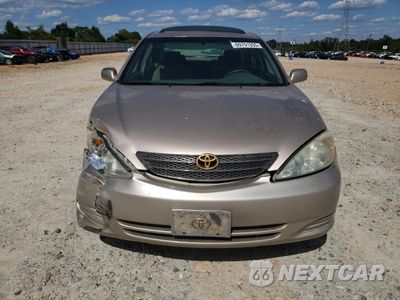 Piąte zdjęcie samochodu w środku: 2002 TOYOTA CAMRY LE VIN:4T1BF30K02U010951 - miniatura