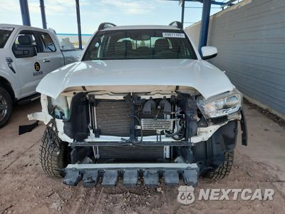 Piąte zdjęcie samochodu w środku: 2019 TOYOTA TACOMA DOUBLE CAB VIN:3TMCZ5AN7KM274984 - miniatura