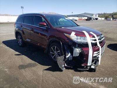 Czwarte zdjęcie samochodu z boku: 2018 TOYOTA HIGHLANDER SE VIN:5TDKZRFH9JS242719 - miniatura