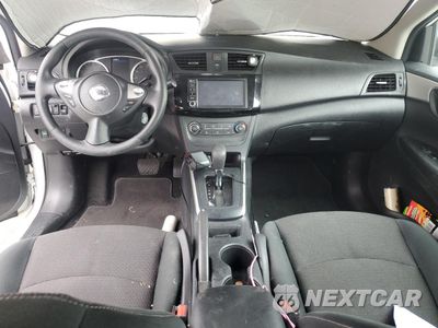 Zdjęcie 8 z 12 samochodu: 2019 NISSAN SENTRA S VIN:3N1AB7AP7KY329888 - miniatura