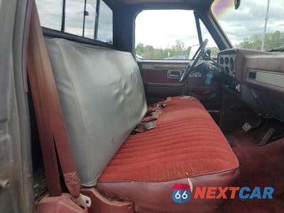 Zdjęcie 10 z 12 samochodu: 1986 CHEVROLET C10 VIN:1GCDC14H4GF303062 - miniatura