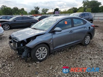 2019 HYUNDAI ACCENT SE 3KPC24A3XKE041060 - główne zdjęcie licytacji z USA - miniatura