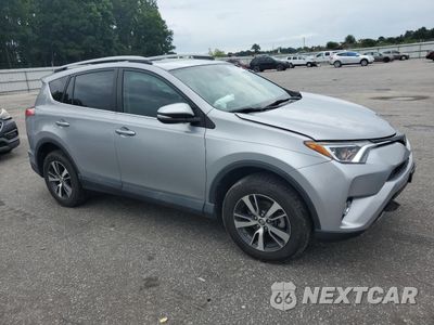 Czwarte zdjęcie samochodu z boku: 2017 TOYOTA RAV4 XLE VIN:2T3WFREV4HW330846 - miniatura