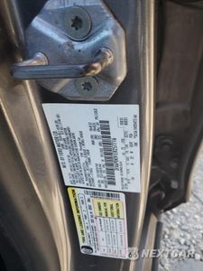 Zdjęcie 12 z 12 samochodu: 2014 FORD FUSION TITANIUM VIN:3FA6P0K91ER257716 - miniatura