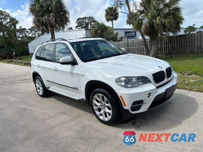 2013 BMW X5 XDRIVE35I 5UXZV4C50D0B01442 - główne zdjęcie licytacji z USA - miniatura