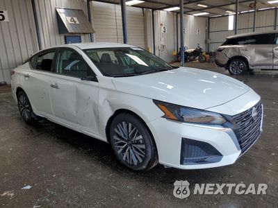 Czwarte zdjęcie samochodu z boku: 2025 NISSAN ALTIMA SV VIN:1N4BL4DV7SN400243 - miniatura