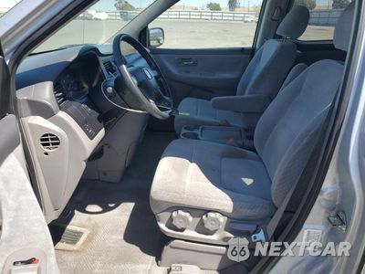 Zdjęcie 7 z 15 samochodu: 2003 HONDA ODYSSEY LX VIN:5FNRL18533B155233 - miniatura