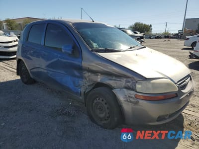 Czwarte zdjęcie samochodu z boku: 2008 CHEVROLET AVEO BASE VIN:KL1TD66658B020512 - miniatura