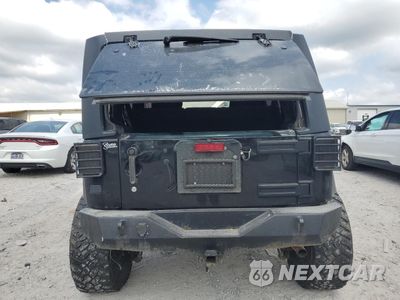 Zdjęcie 6 z 15 samochodu: 2015 JEEP WRANGLER UNLIMITED SPORT VIN:1C4BJWDGXFL654768 - miniatura