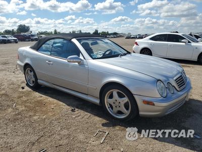 Czwarte zdjęcie samochodu z boku: 2000 MERCEDES-BENZ CLK 430 VIN:WDBLK70G7YT053915 - miniatura