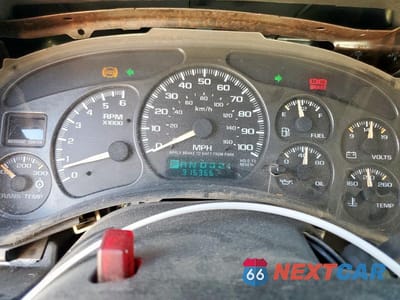 Zdjęcie 9 z 12 samochodu: 2002 CHEVROLET SILVERADO C2500 HEAVY DUTY VIN:1GCHC23U22F138966 - miniatura