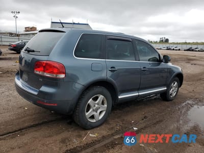 Trzecie zdjęcie samochodu z tyłu: 2007 VOLKSWAGEN TOUAREG V6 VIN:WVGZE77L57D000513 - miniatura
