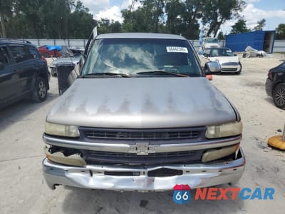 Piąte zdjęcie samochodu w środku: 2001 CHEVROLET SILVERADO C1500 VIN:2GCEC19V211194196 - miniatura