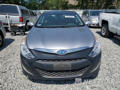 Piąte zdjęcie samochodu w środku: 2015 HYUNDAI SONATA HYBRID VIN:KMHEC4A40FA131627 - miniatura