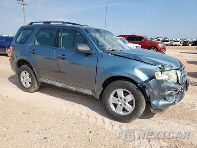 Czwarte zdjęcie samochodu z boku: 2011 FORD ESCAPE XLS VIN:1FMCU0C77BKB45839 - miniatura