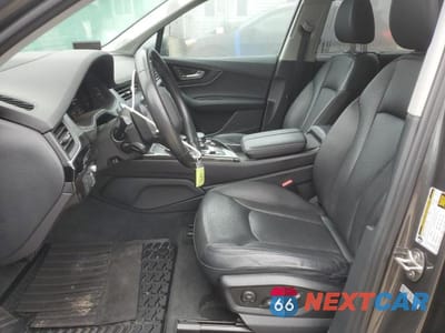 Zdjęcie 7 z 13 samochodu: 2018 AUDI Q7 VIN:WA1VAAF79JD042572 - miniatura